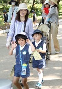 あおい組（年長児）が京都府私立幼稚園中央園児大会に参加しました。