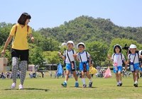 あおい組（年長児）が希望ヶ丘に行ったよ。