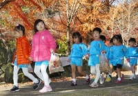 さくら組（年中児）が皇子山公園に行きました。