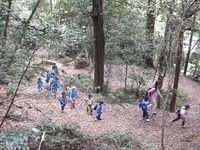 将軍塚に山登りに行ったよ。（年長児）