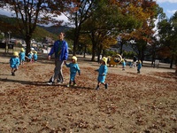 ちゅうりっぷ組（3歳児）が宝ヶ池にお出かけしたよ。